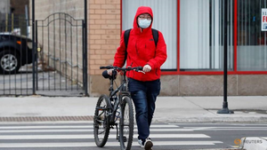 Trung Quốc chỉ trích Mỹ không giúp mà gây hoang mang giữa dịch virus corona